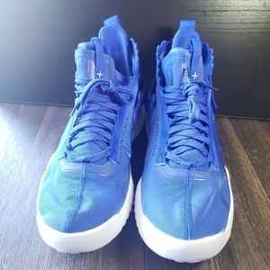New Jordan Proto-React Hyper Royal/White Size 11